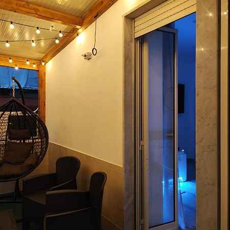 Da Tonino Luxury Apartments Napoli Ngoại thất bức ảnh