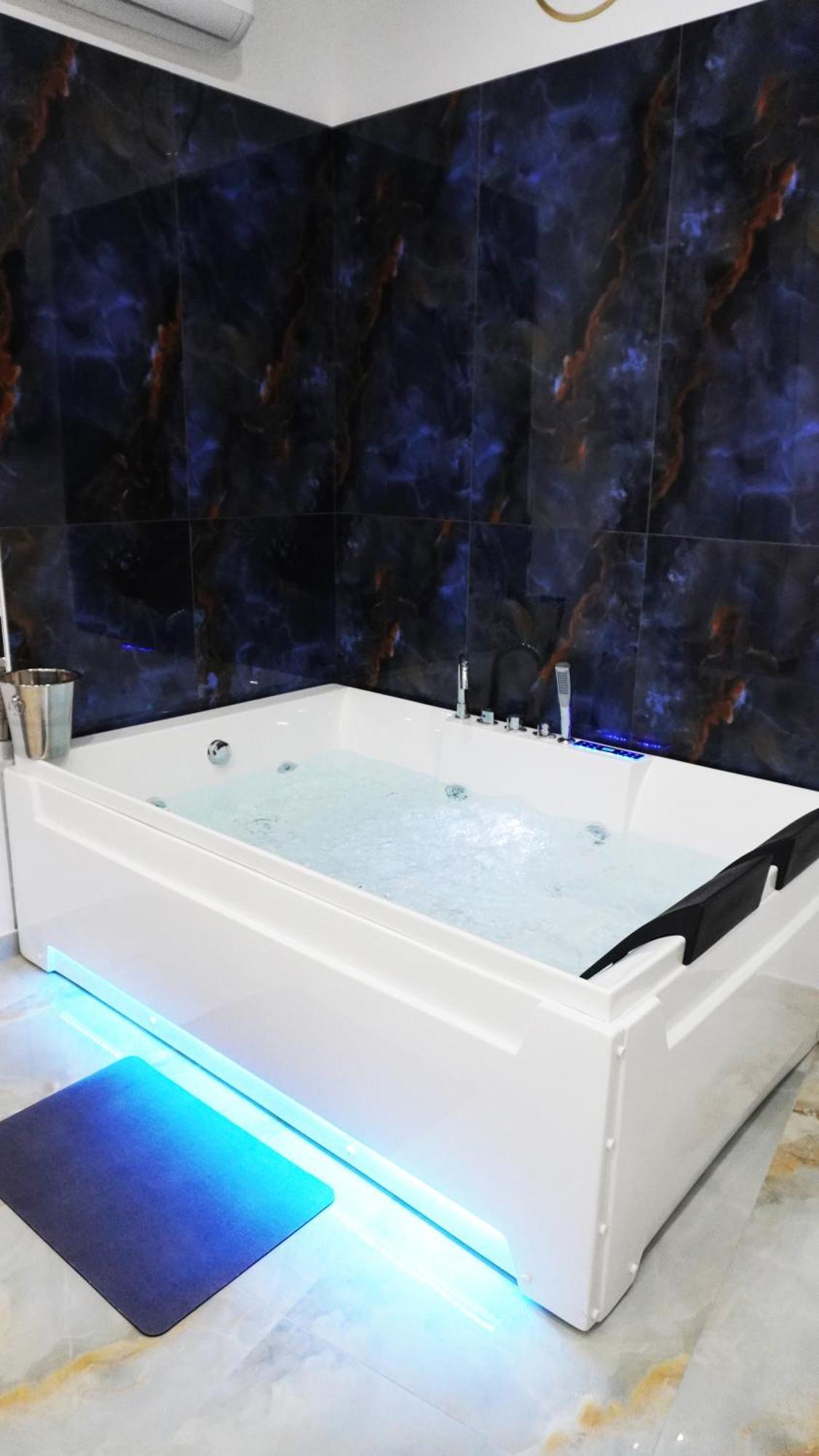 Da Tonino Luxury Apartments Napoli Phòng bức ảnh