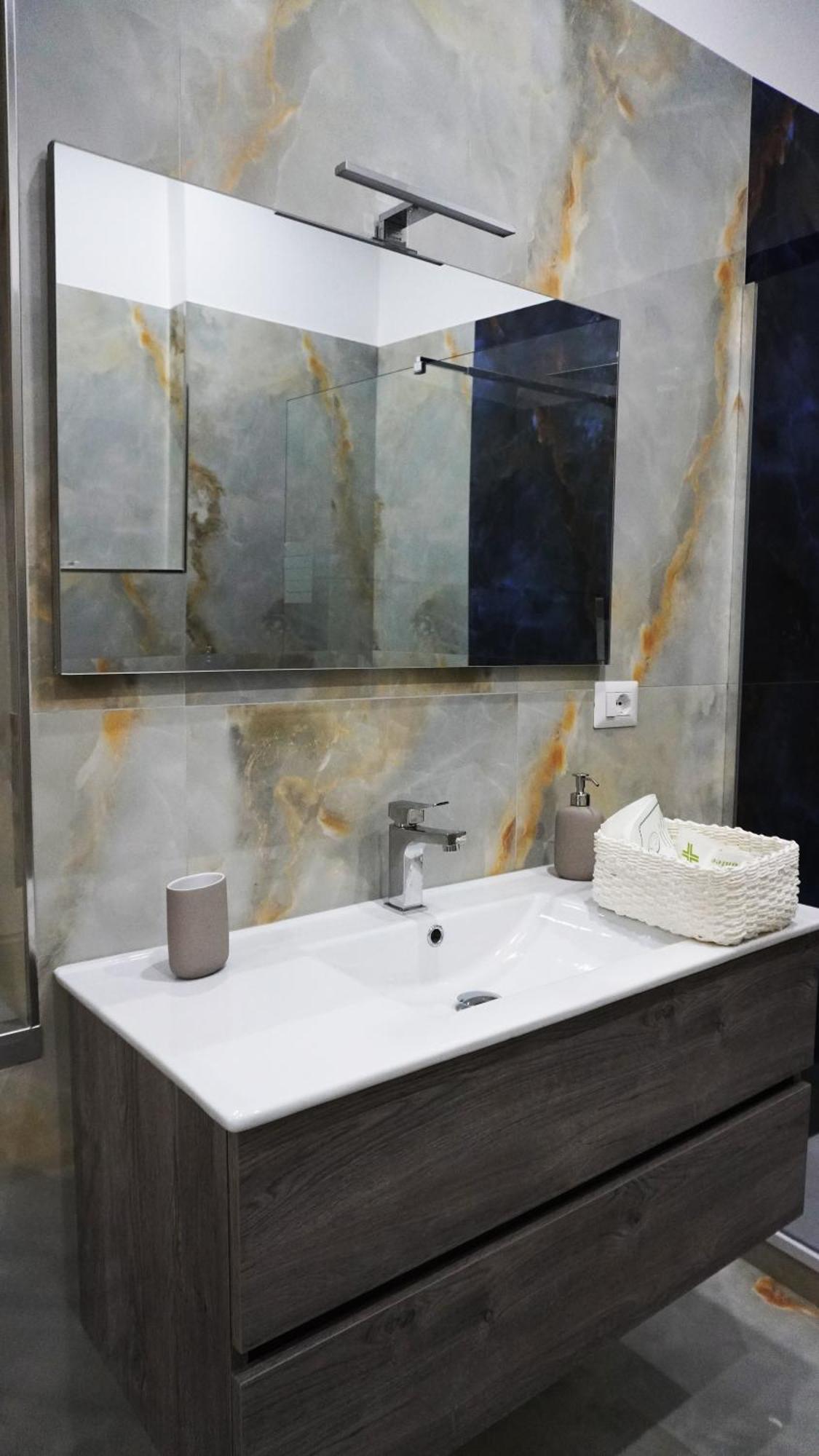 Da Tonino Luxury Apartments Napoli Ngoại thất bức ảnh